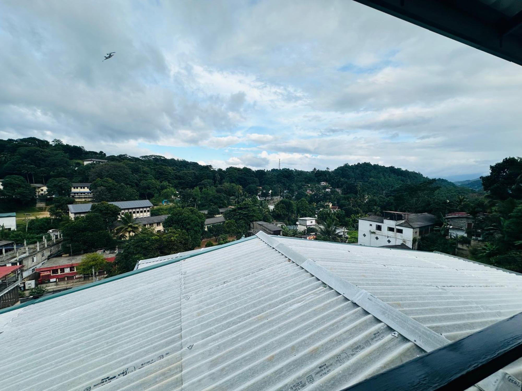 The Sky Tents Kandy Exterior foto