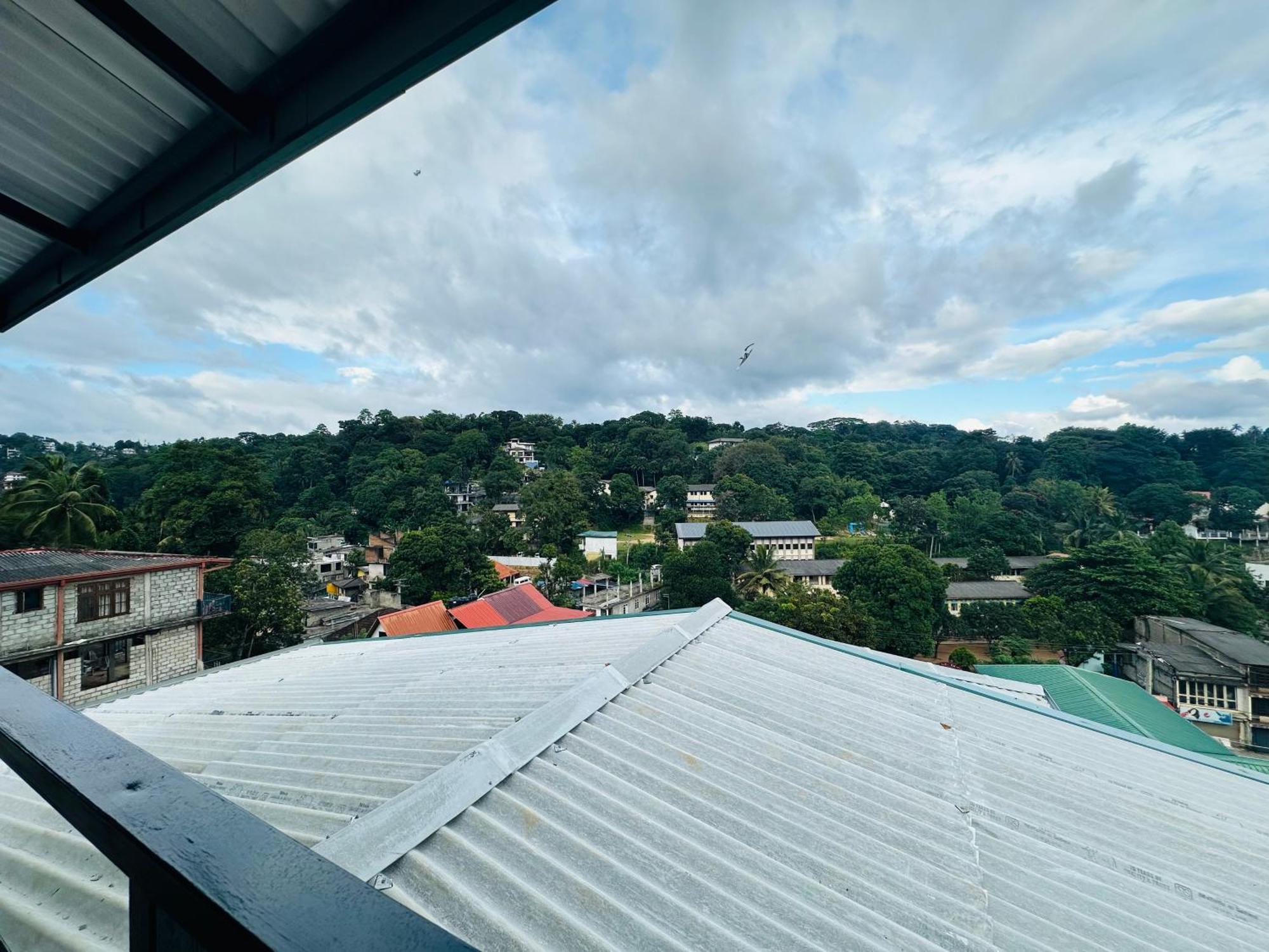 The Sky Tents Kandy Exterior foto