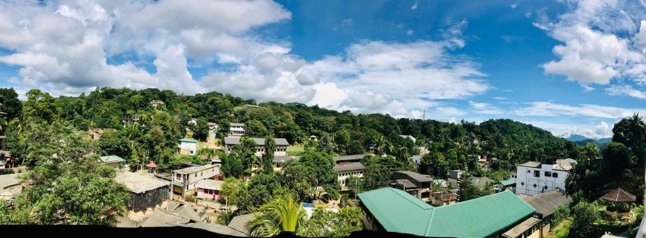 The Sky Tents Bed & Breakfast Kandy Exterior foto